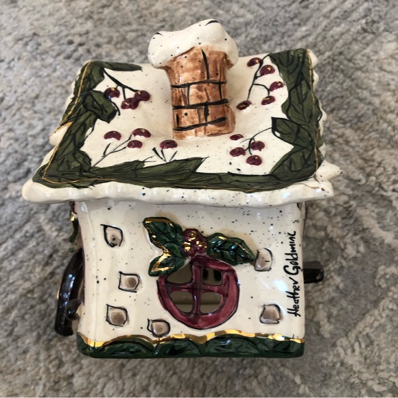 Blue Sky Clayworks “Holly Berry House” 2001 Heather Goldminc Tea Light No Base - Picture 2 of 14